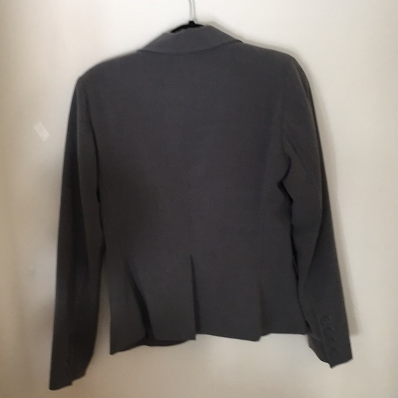 19. New York and Company Career Blazer - Picture 2 of 4